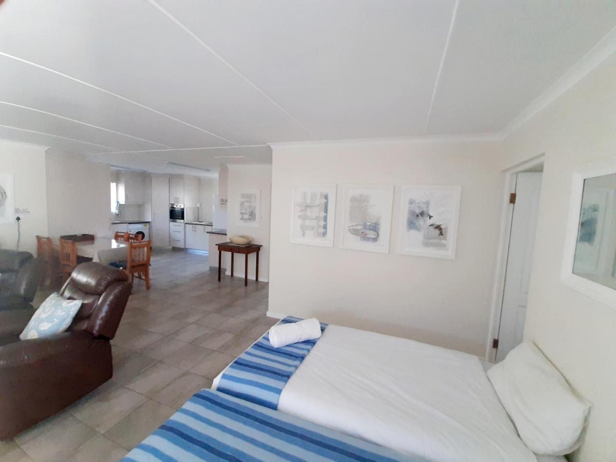 Pearly Waves Holiday home Pearly Beach